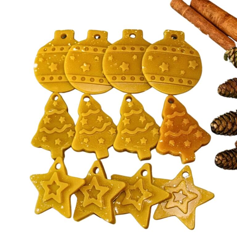 Zawieszki Bombki na choinkę z wosku 12szt