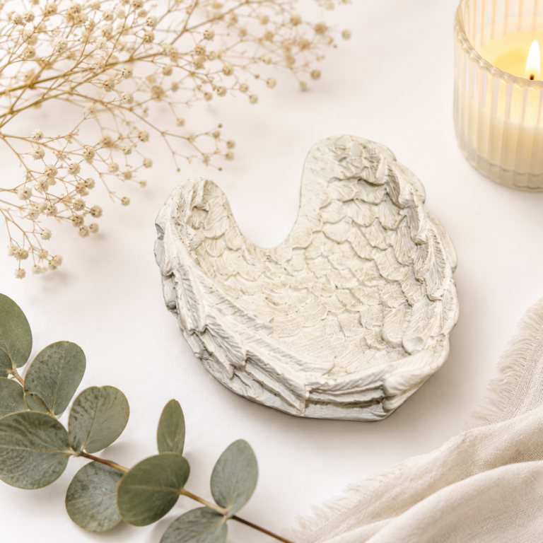 Podstawka z gipsu kremowa tealight SKRZYDŁA